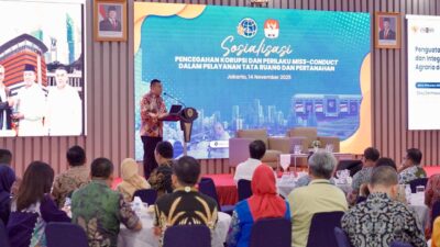 Wamen Ossy Dermawan Buka Sosialisasi Pencegahan Korupsi dan Perilaku Miss-conduct