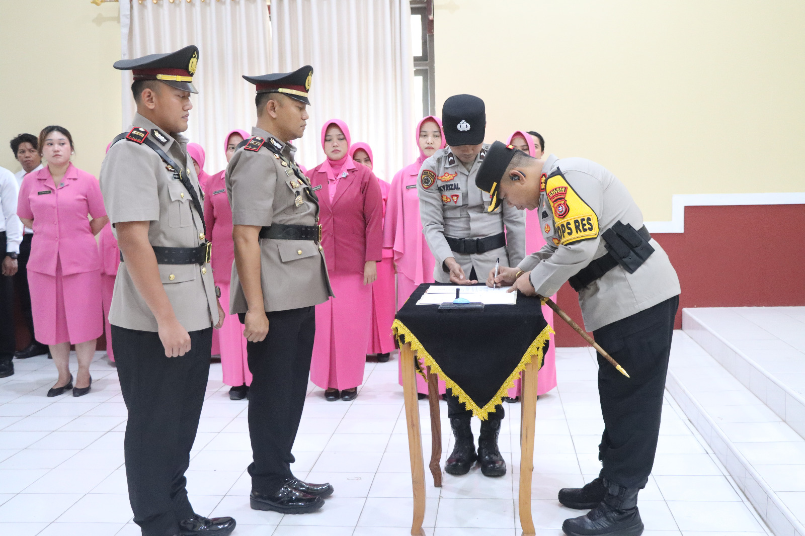 Kasat Lantas Polres Buton Berganti