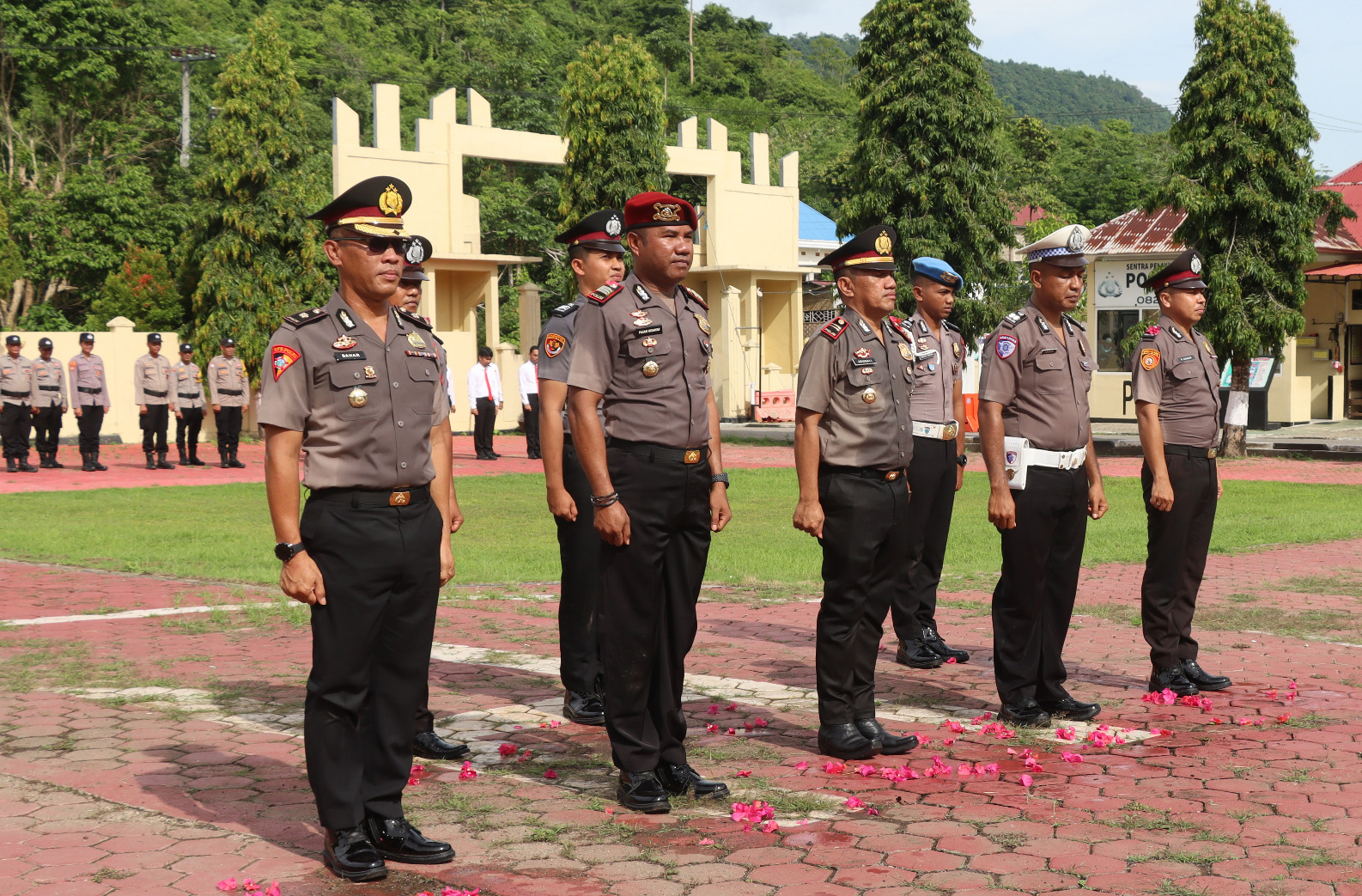 40 Personel Polres Buton Naik Pangkat Setingkat Lebih Tinggi