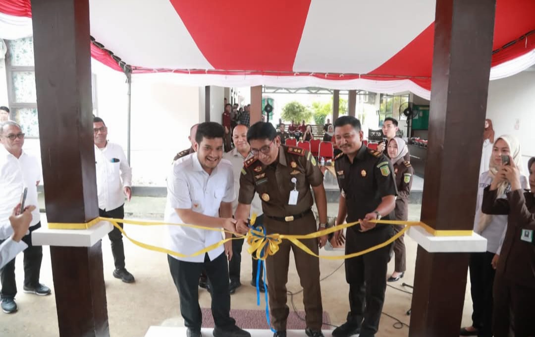 Bupati Buton Resmikan Gedung Datun