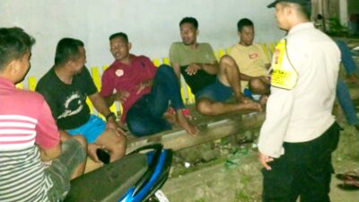 Bhabinkamtibmas Polsek Wabula Imbau Warga Jaga Kamtibmas
