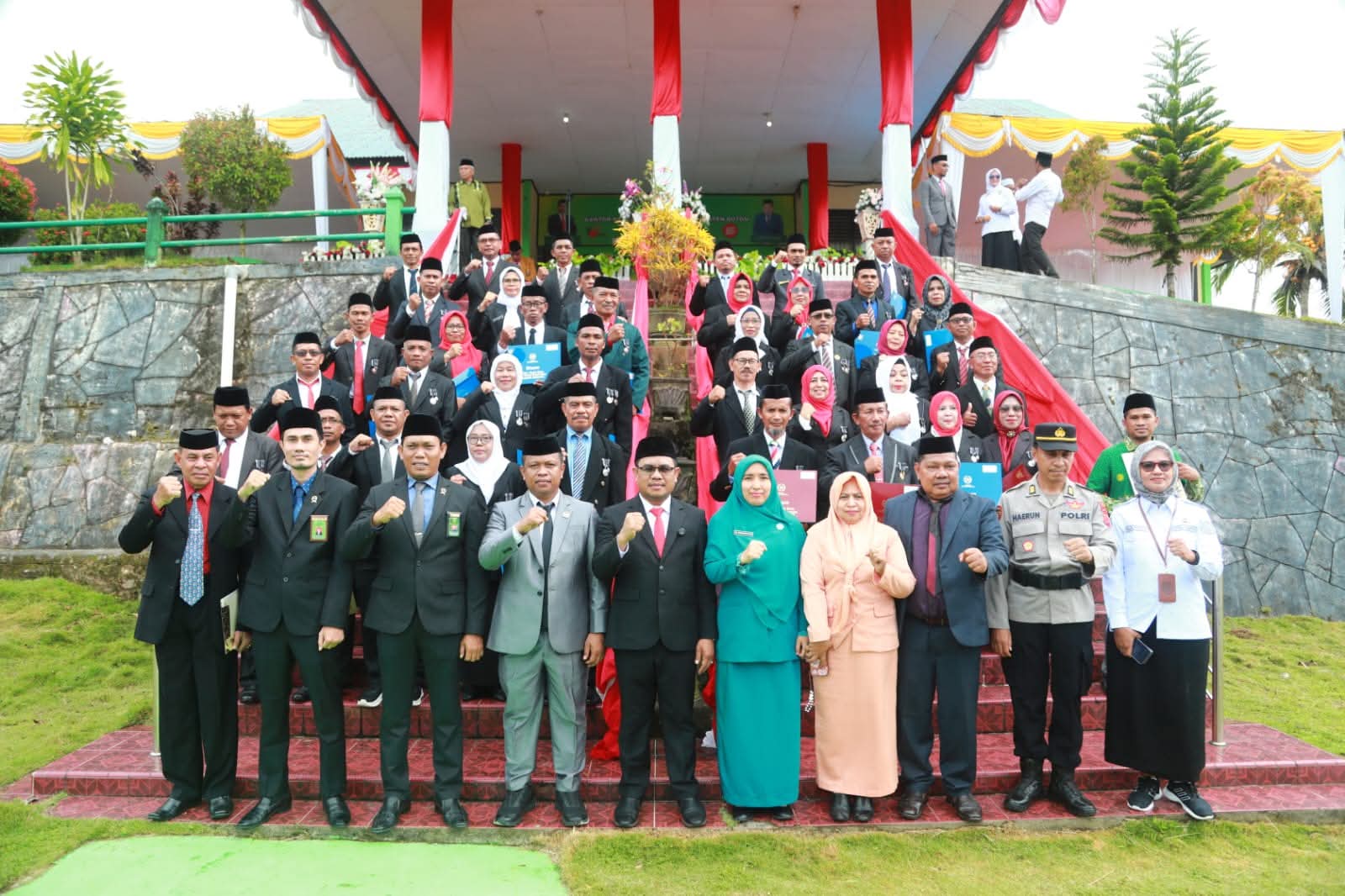 Wabup Buton Pimpin Upacara HAB ke- 80 Kemenag