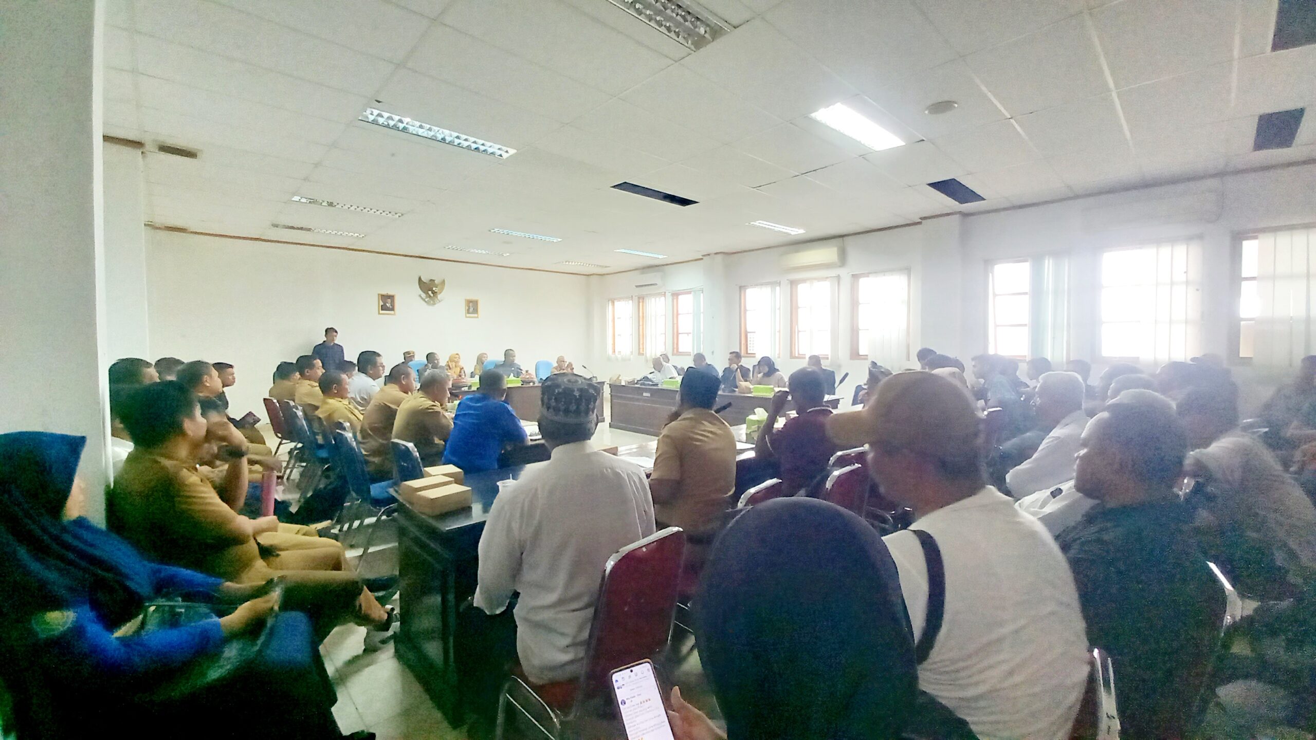 DPRD Buton Gelar RDP dengan Warga