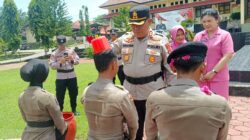 Kapolres Buton Pimpin Tradisi Penjemputan 8 Bintara Remaja