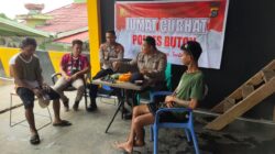Jumat Curhat, Sat Binmas Polres Buton Imbau Warga Tidak Lakukan Perang Sarung di Bulan Ramadhan
