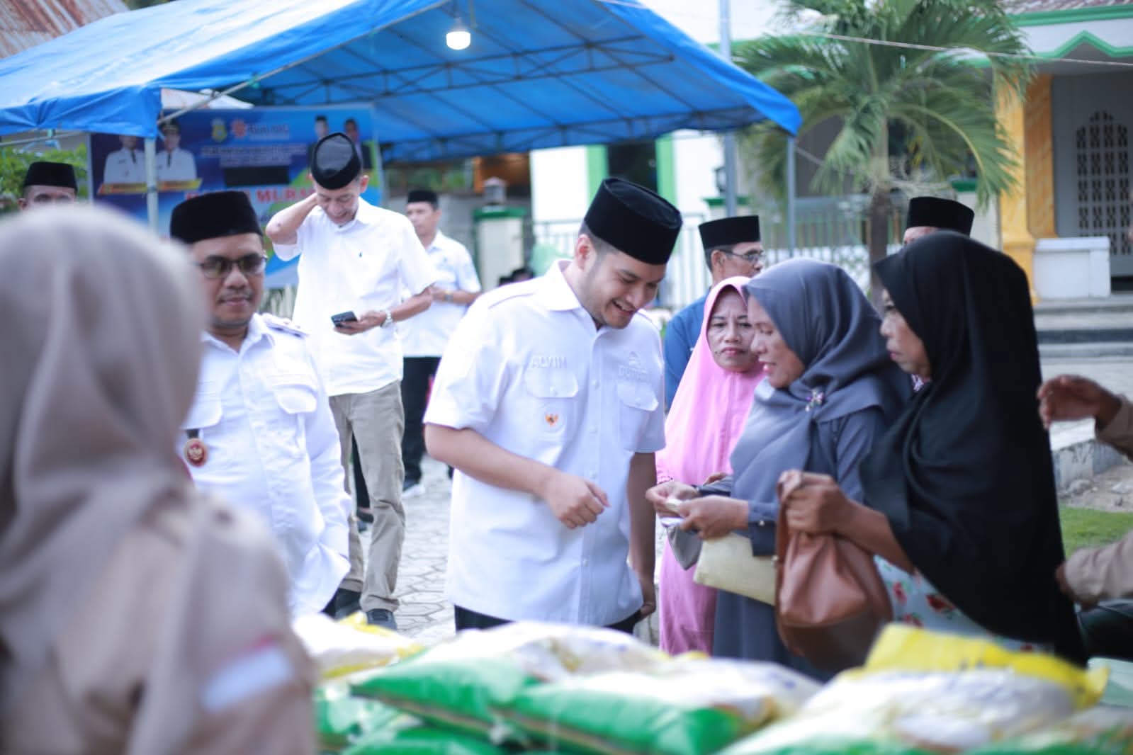 Pemda Buton Gelar Pasar Murah di Wabula