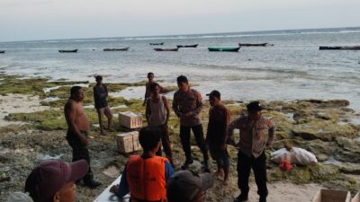 Kapal Penumpang dari Baubau Karam di Tanjung Pamali, 47 Penumpang di Evakuasi Kapal Penumpang dari Baubau Karam di Tanjung Pamali, 47 Penumpang di Evakuasi