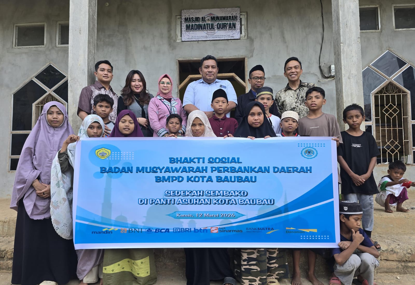 Ramadhan Kareem, BMPD Kota Baubau Salurkan Paket Sembako untuk Anak Panti