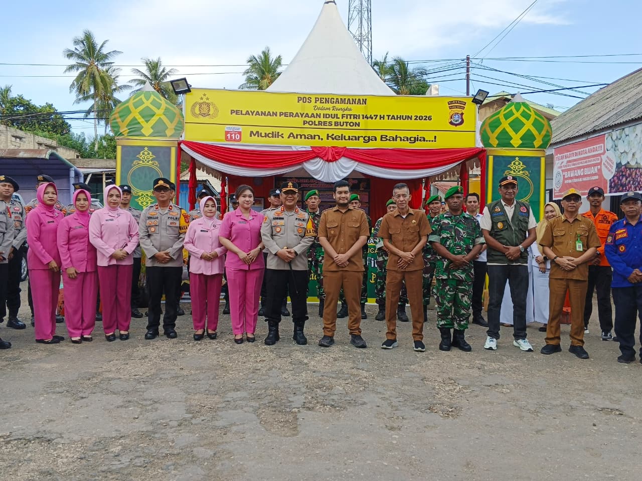 Bupati Bersama Kapolres Buton Cek Pos Pengamanan Ops Ketupat