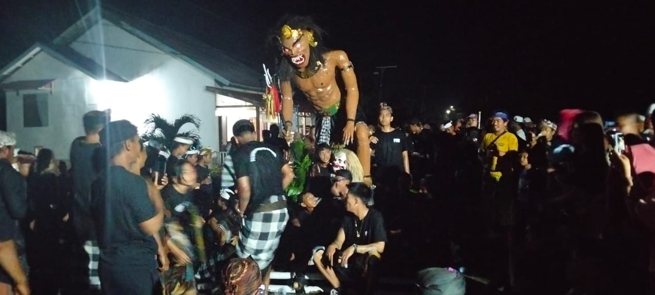 Rayakan Nyepi, Umat Hindu Di Lasalimu Selatan Arak Ogoh-ogoh Rayakan Nyepi, Umat Hindu Di Lasalimu Selatan Arak Ogoh-ogoh