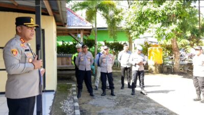 Kapolres Buton Kunjungi Polsek Kapontori, Tekankan Peningkatan Pelayanan Masyarakat