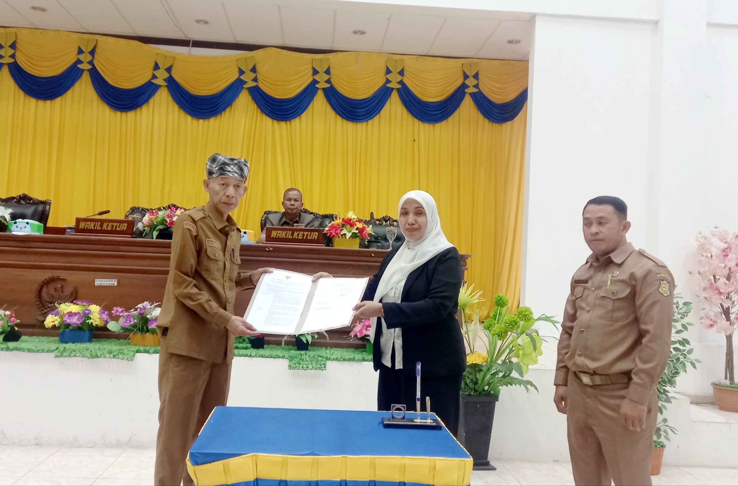 Disetujui Semua Fraksi DPRD Buton, Dua Perda Ditetapkan