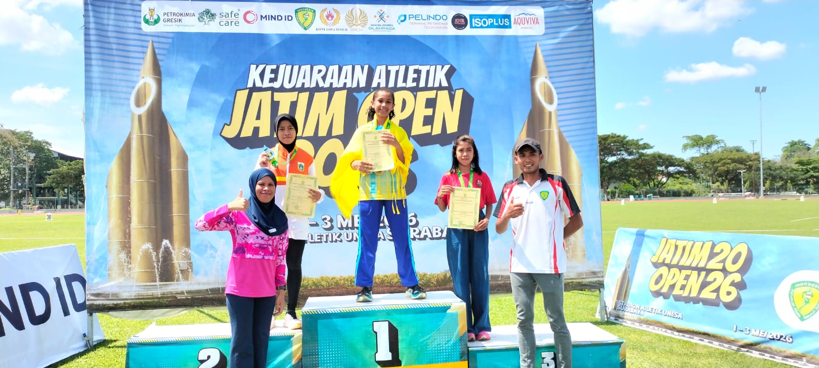 Atlet Buton Lisha Afriani Borong Medali Emas di Kejuaraan Atletik Surabaya