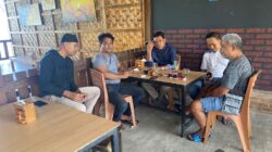 Pastikan BBM Aman, Polisi Edukasi Petugas SPBU dan Para penjual BBM Eceran di Pasarwajo