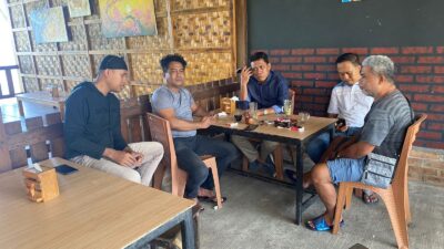 Pastikan BBM Aman, Polisi Edukasi Petugas SPBU dan Para penjual BBM Eceran di Pasarwajo