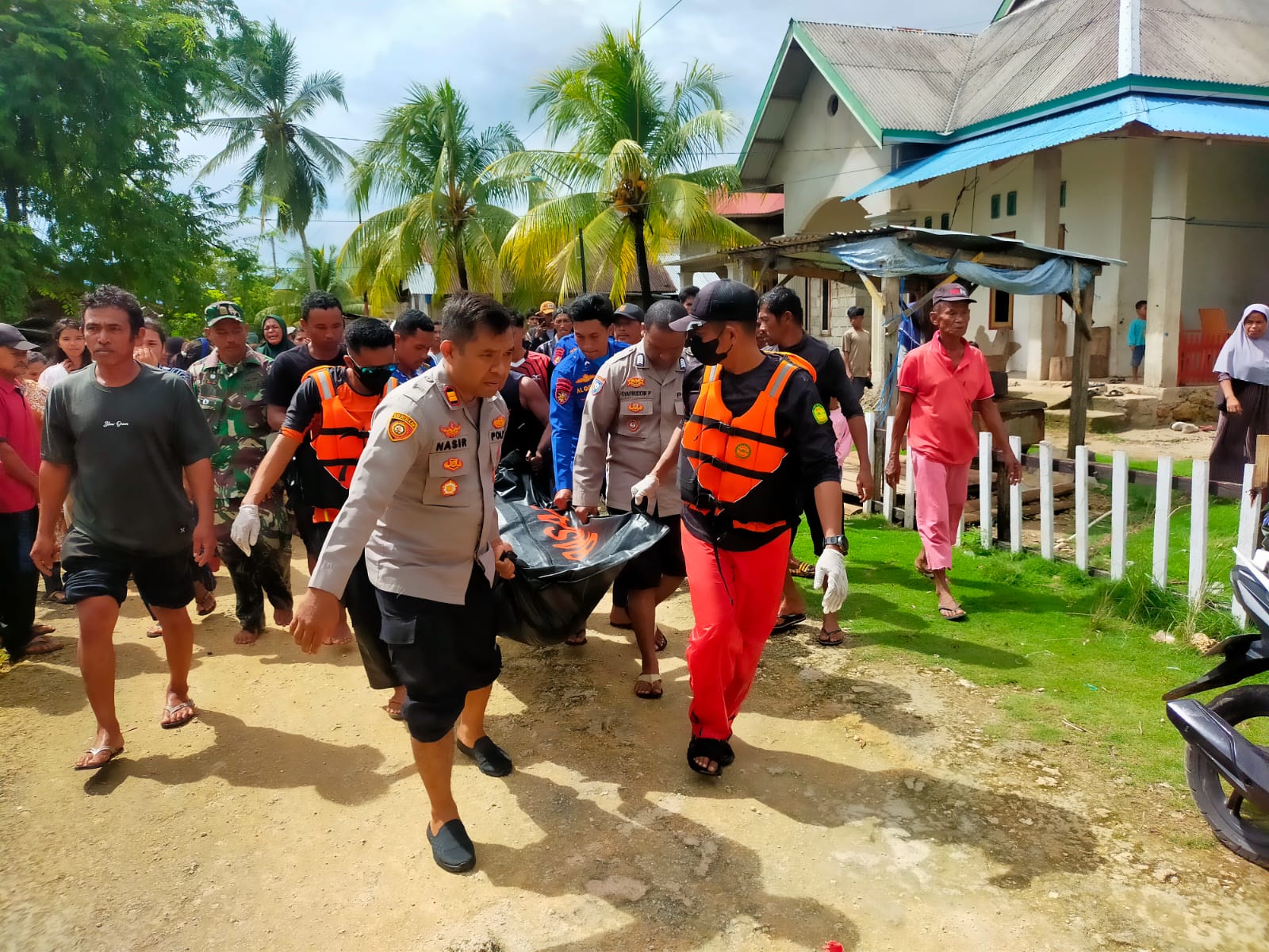 Nelayan Ditemukan Tidak Bernyawa, Kapolsek Ucapkan Belasungkawa