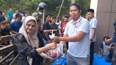 LAZIZMU Baubau Kelola 8 Ekor Sapi, Dibagikan kepada Mahasiswa dan Warga