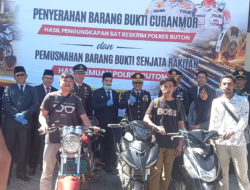HUT Bhayangkara, Polres Buton Musnahkan Senpi dan Serahkan Motor Curian ke Pemilik