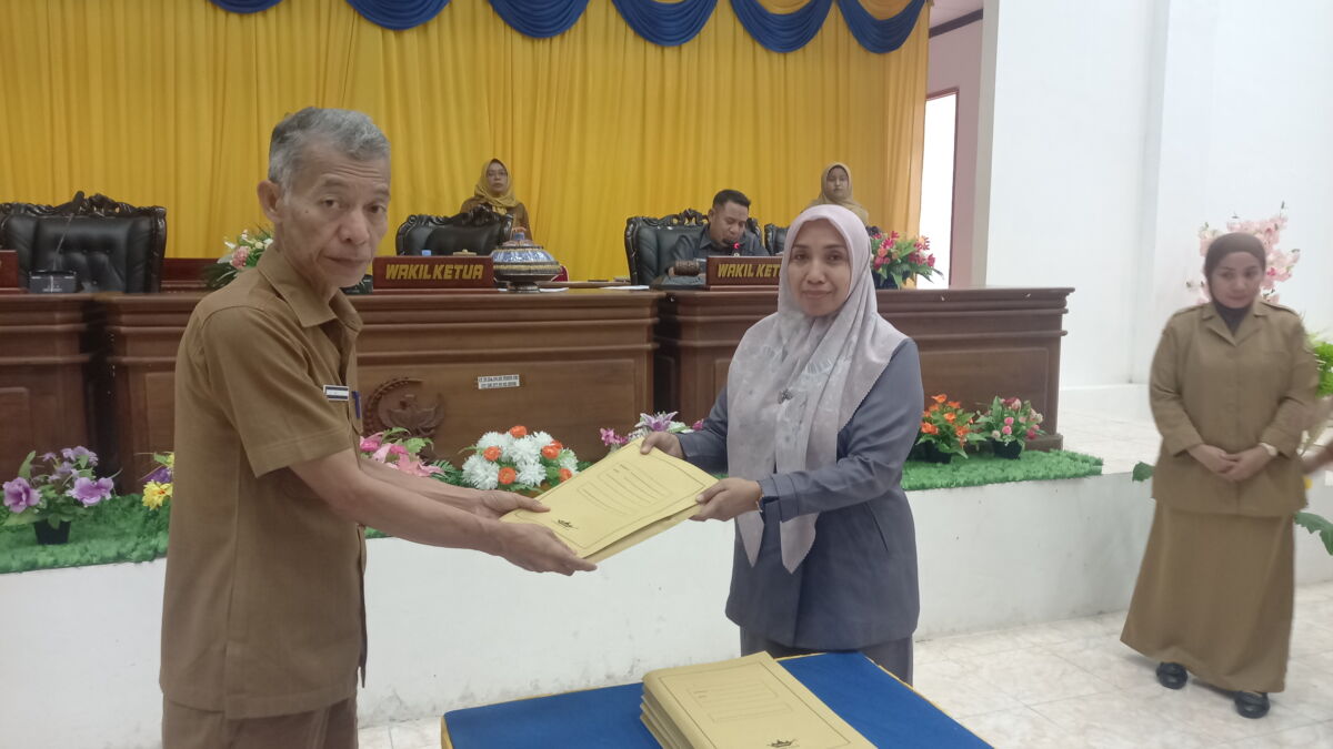 Bupati Buton Sampaikan Ranperda Pertanggungjawaban Pelaksanaan APBD 2025 di Rapat Paripurna DPRD