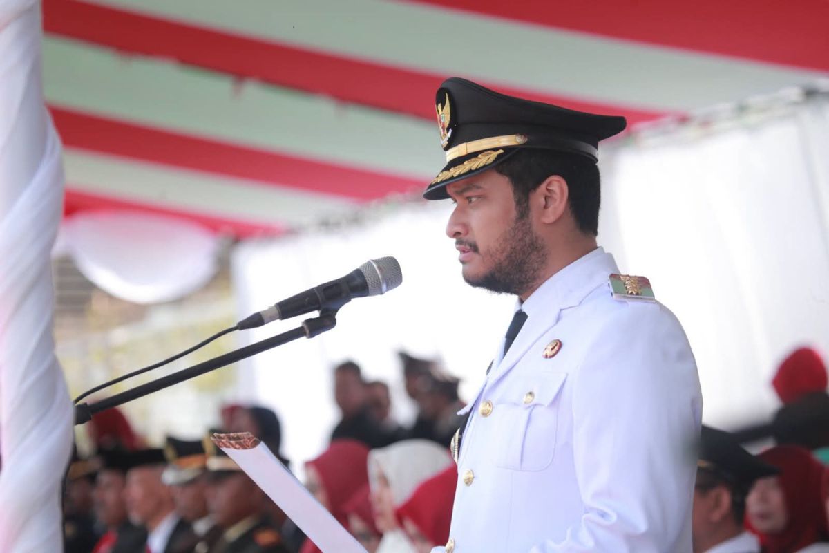 Bupati Buton Pimpin Upacara HUT ke- 81 RI