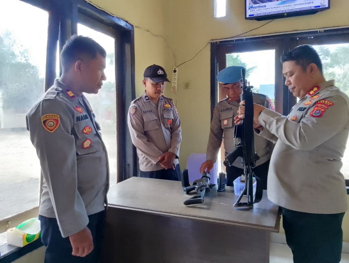 Kapolres Buton Cek Sarana dan Prasarana di Polsek Ambuau Indah