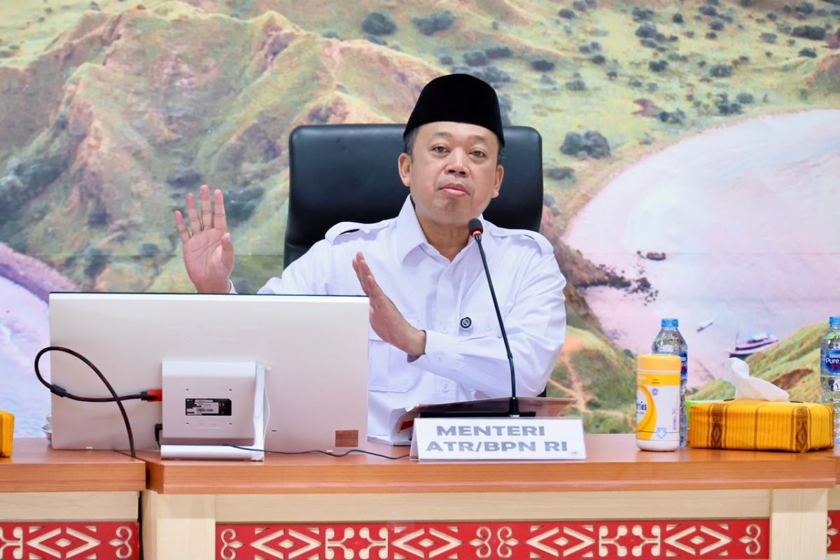 Menteri Nusron Ajak Pemda Percepat Sertipikasi Tanah Rumah Ibadah di NTT