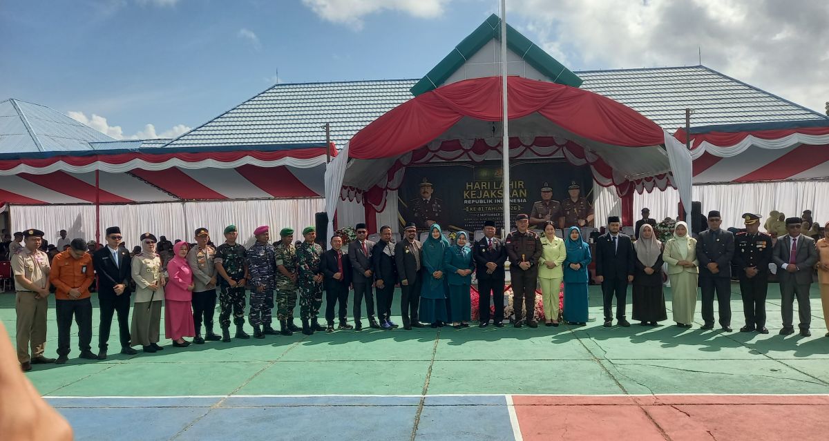 Puncak HUT Kejaksaan RI Ke - 81, Kejari Buton Gelar Upacara dihadiri Tiga Bupati