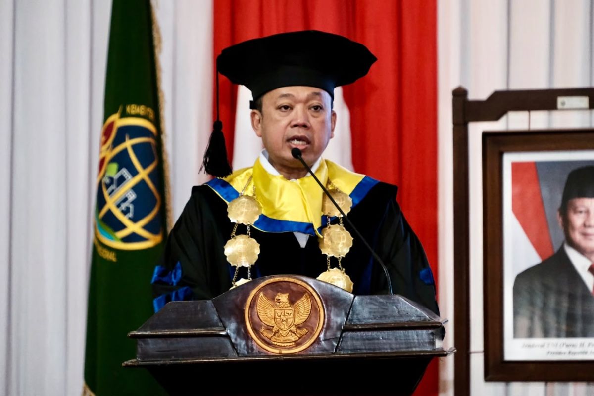 Menteri Nusron Hadiri Wisuda Politeknik Agraria STPN
