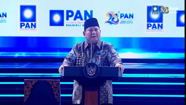Prabowo di Depan Kader PAN: Panggil Saya Bang, Awas Kalau Panggil Mbah atau Eyang