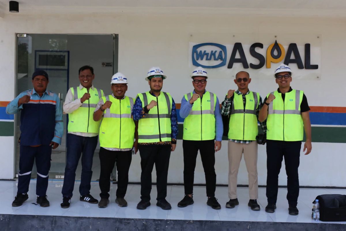 Badan Pengelola Investasi Danantara Kunjungi Lokasi Aspal Buton