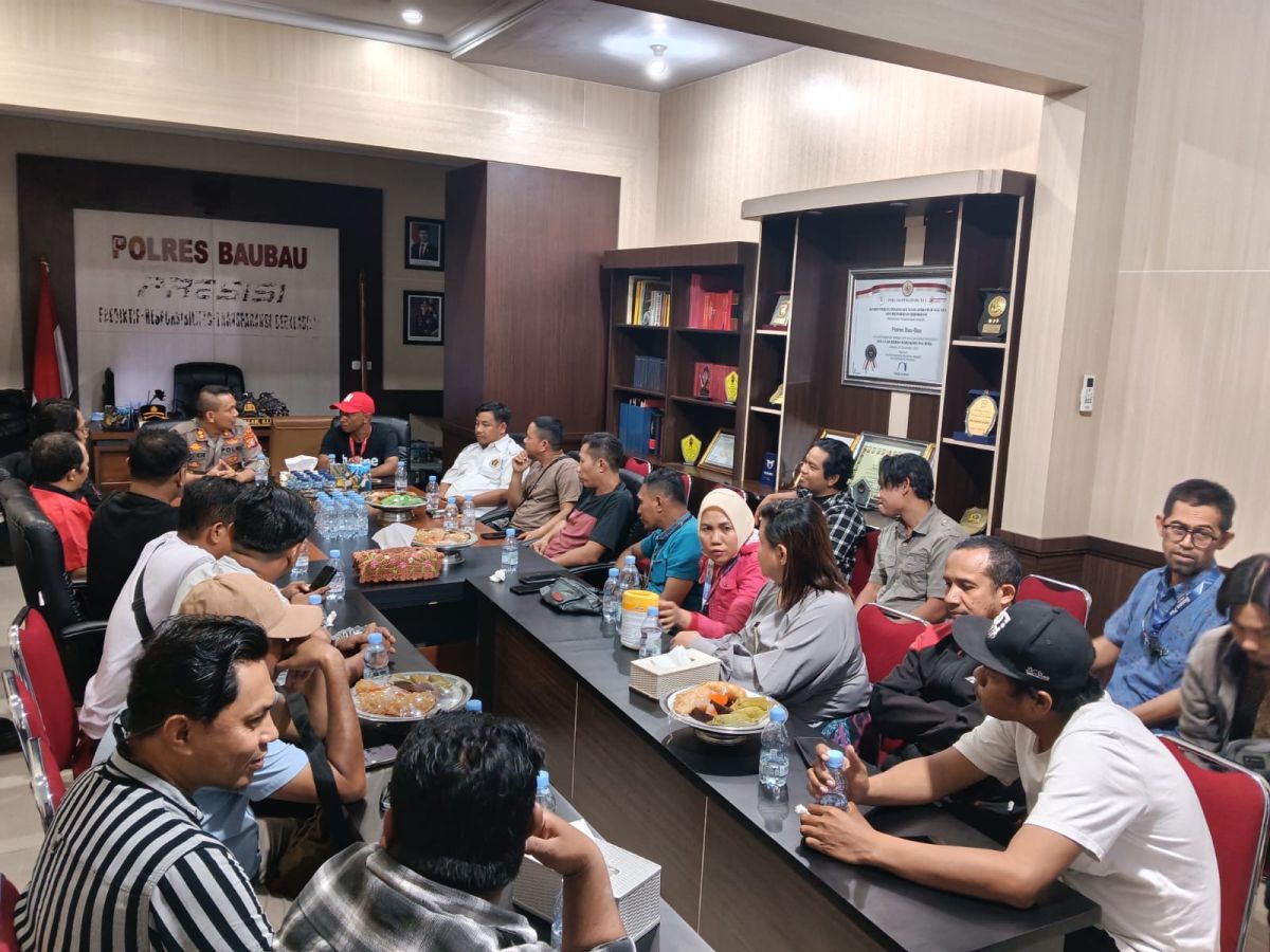 Perkuat Kemitraan, Kapolres Baubau Gelar Silaturahim Bersama Insan Pers
