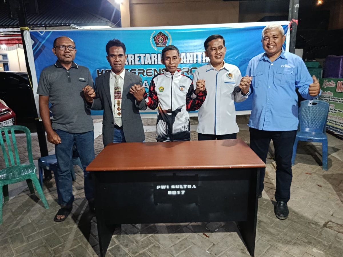 Dua Bakal Calon Ketua PWI Sultra Serahkan Berkas, Panitia Lakukan Verifikasi
